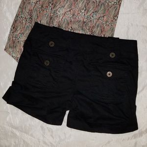 Boom Boom Jean shorts. Black. Size 3